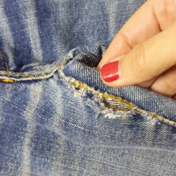 Vintage Levis 509? - Picture 3 of 13